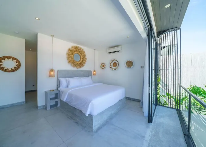 Bali Townhouse 3 - Modern 2br With Pool - Perfect Location Villa Canggu (Bali)