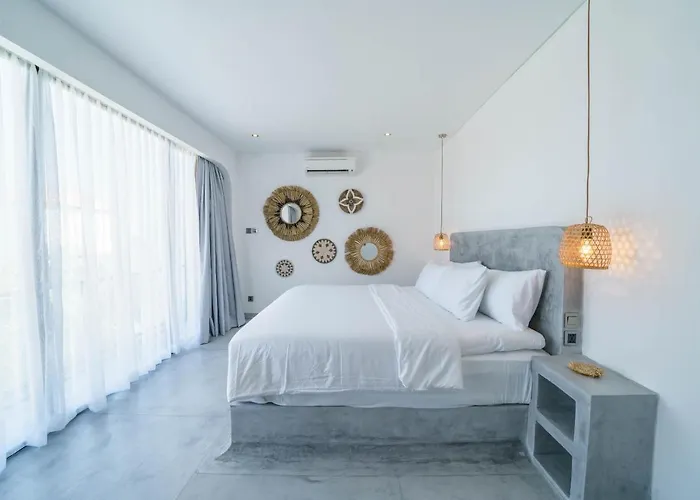 Bali Townhouse 3 - Modern 2br With Pool - Perfect Location Villa Canggu (Bali)