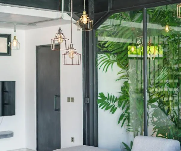 Bali Townhouse 3 - Modern 2br With Pool - Perfect Location * Canggu (Bali)