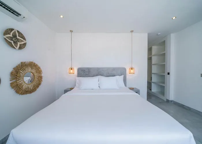 Bali Townhouse 3 - Modern 2br With Pool - Perfect Location Canggu (Bali)