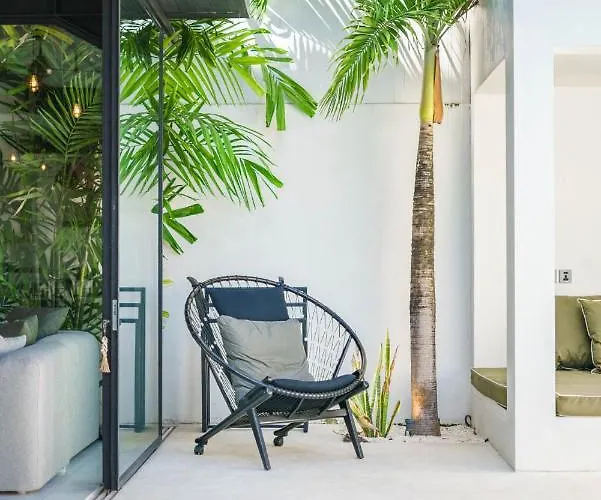 Villa Bali Townhouse 3 - Modern 2br With Pool - Perfect Location Canggu (Bali)
