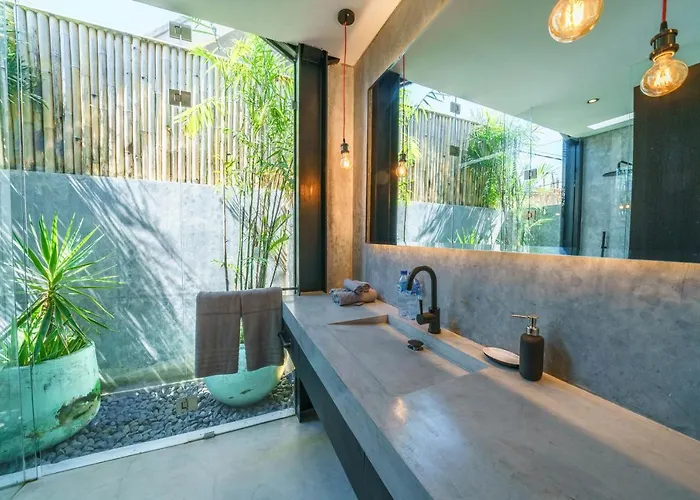 Villa Bali Townhouse 3 - Modern 2br With Pool - Perfect Location Canggu (Bali)