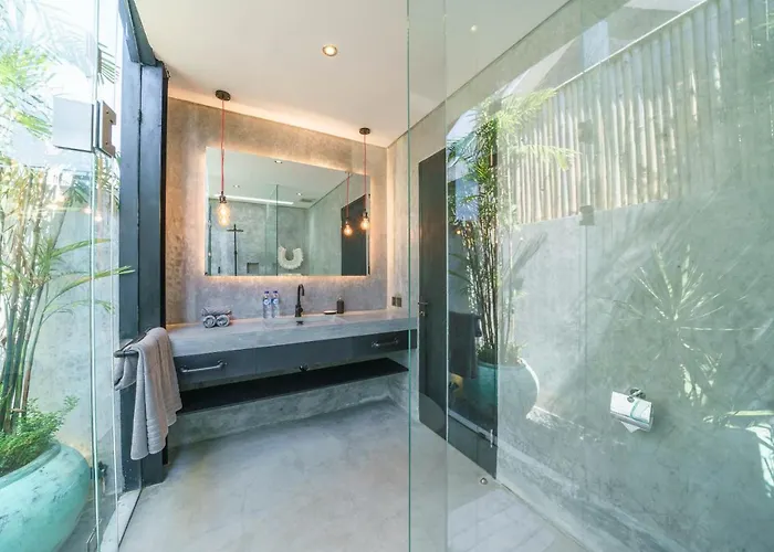 Bali Townhouse 3 - Modern 2br With Pool - Perfect Location Villa Canggu (Bali)