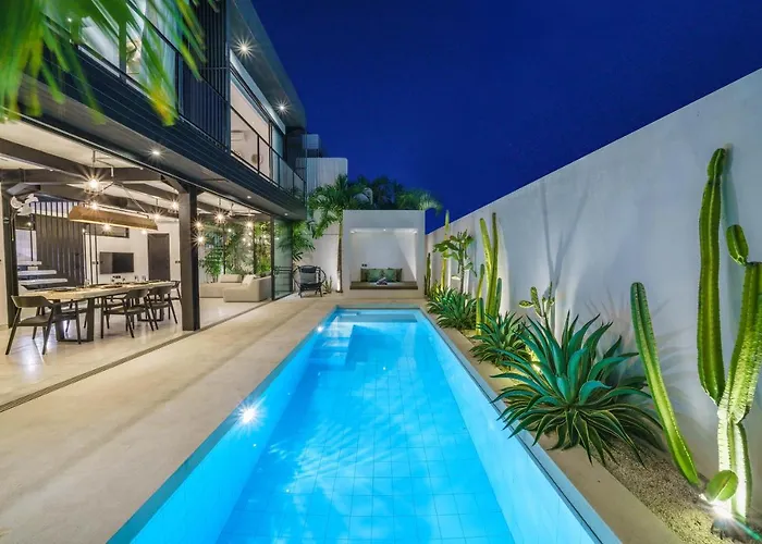 Villa Bali Townhouse 3 - Modern 2br With Pool - Perfect Location Canggu (Bali)