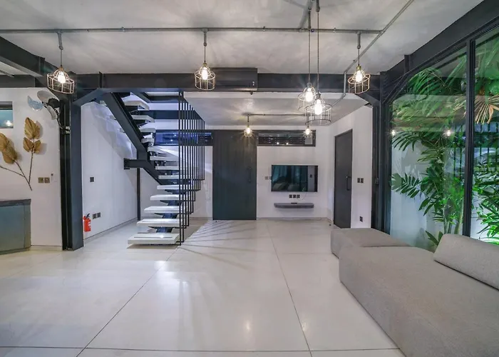Bali Townhouse 3 - Modern 2br With Pool - Perfect Location Villa Canggu (Bali)