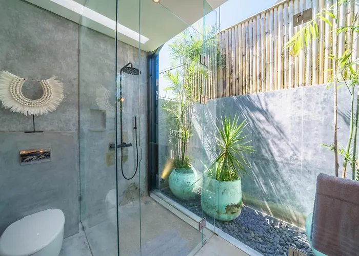 Bali Townhouse 3 - Modern 2br With Pool - Perfect Location Villa Canggu (Bali)